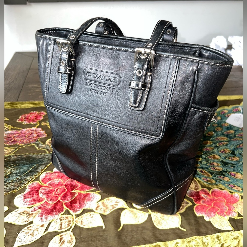 Coach Legacy Hampton Gallery tote shoulder bag